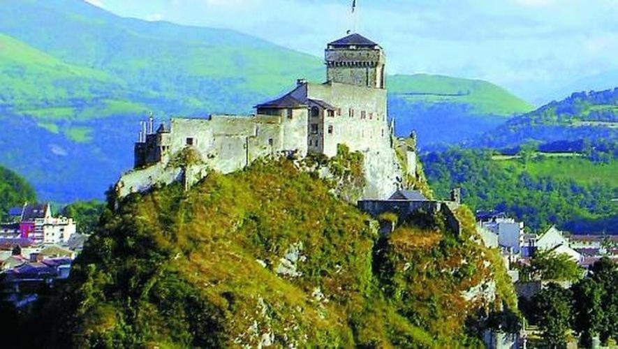 Tithome 1 - Gare, Centre Ville, Vue Montagne Et Chateau لورد المظهر الخارجي الصورة